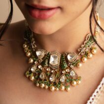 ESHANA NECKLACE