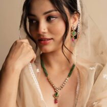 VANYA NECKLACE SET