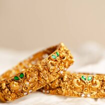 LAKSHMIPATRA BANGLES
