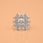 ELARIS RING