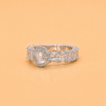 ELVIENNE SOLITAIRE RING