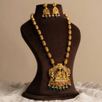 KAILASHA HAAR SET