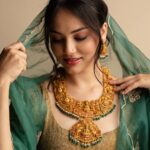 SHRINIKA HAAR SET