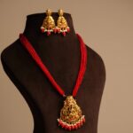 SHRIMAYA PENDANT SET