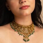 MRINALIKA CHOKER