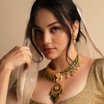 KARIVYA NECKLACE SET