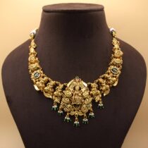 SHRIYUTA NECKLACE