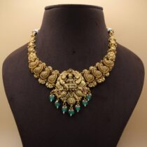 KAMALYANI NECKLACE