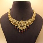 SHARVITHA NECKLACE