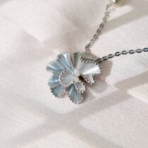 SYLVERINE CHAIN