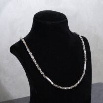 CALVERIS CHAIN