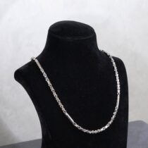 DELVARIS CHAIN