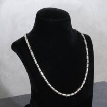 VALTHERON CHAIN