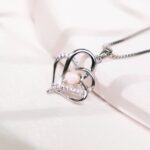 CORAVELLE CHAIN