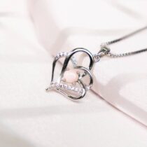 CORAVELLE CHAIN