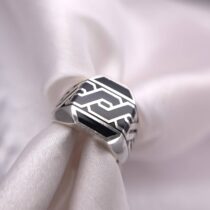 ZAYVREN RING