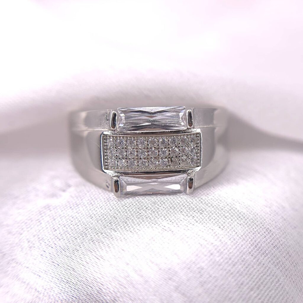 DAMARION RING