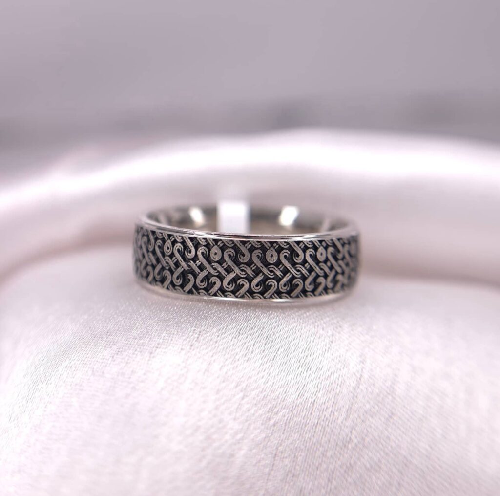 RIVAANTH RING